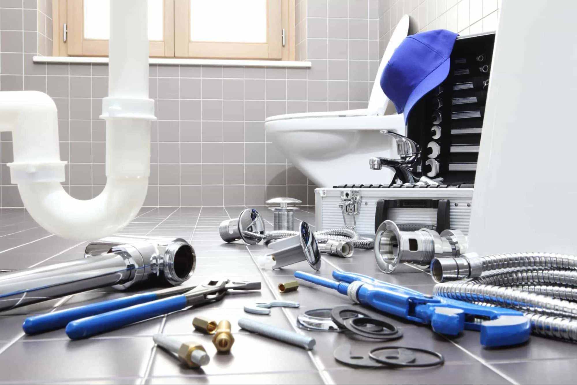 local plumber Dunstable Bedfordshire repairing kitchen sink leak